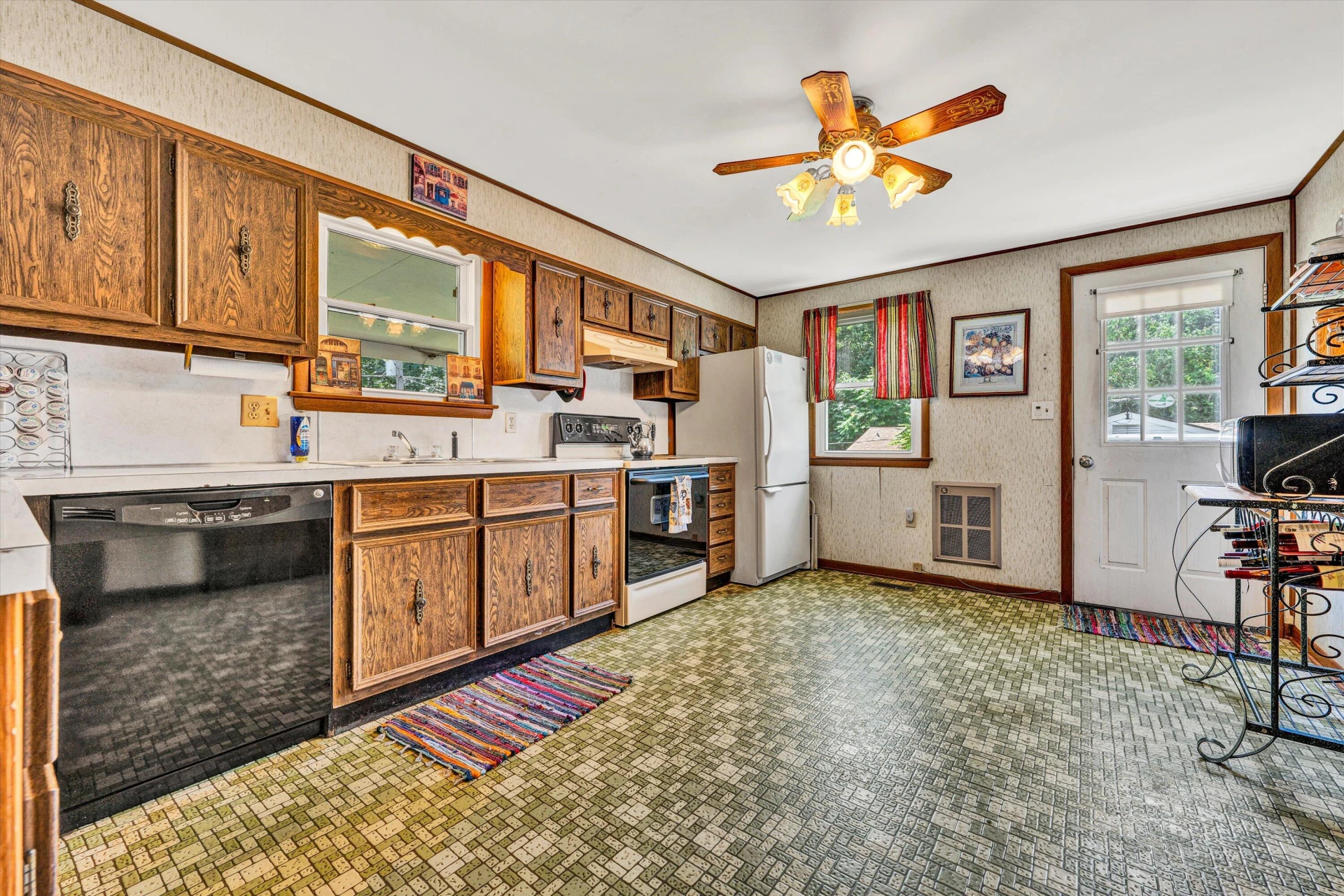 7089 Goodview RD #& 7087 - Photo 7