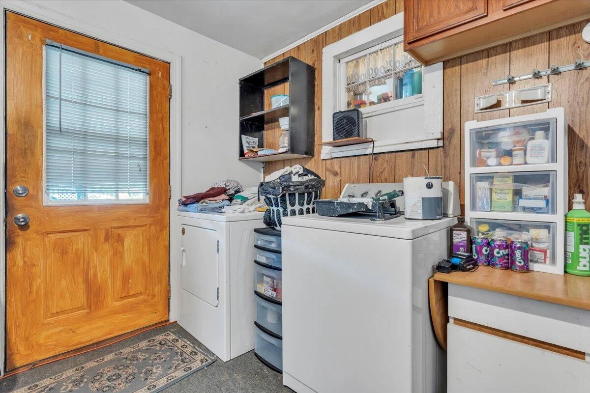 1122 Liberty RD - Photo 13