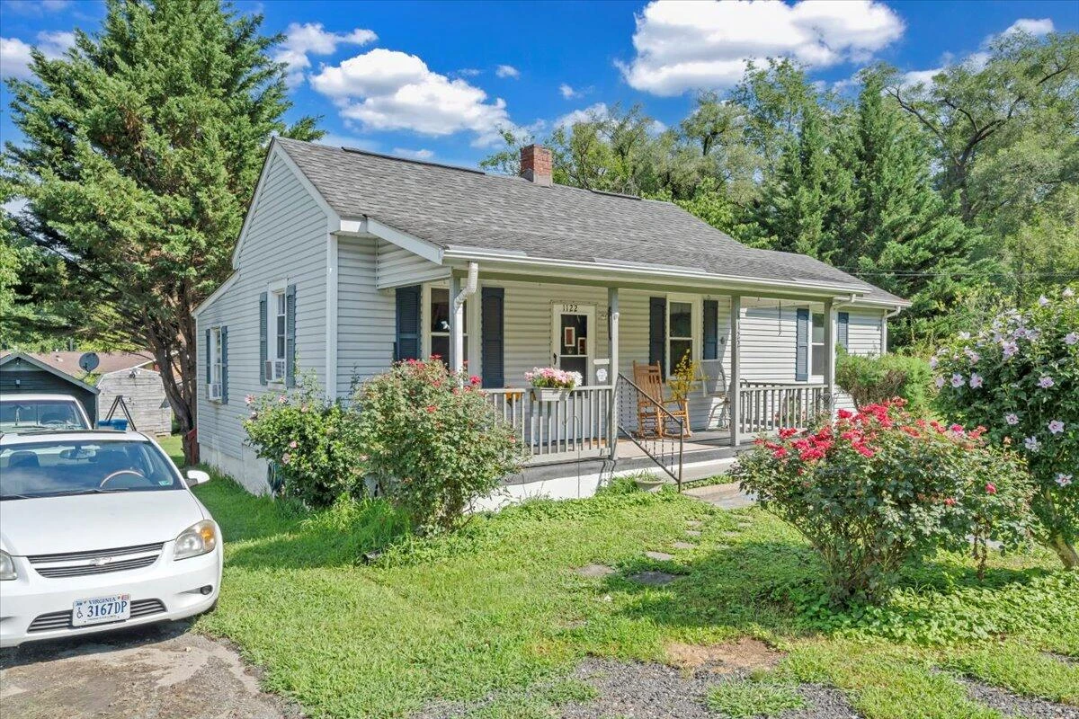 1122 Liberty RD - Photo 3