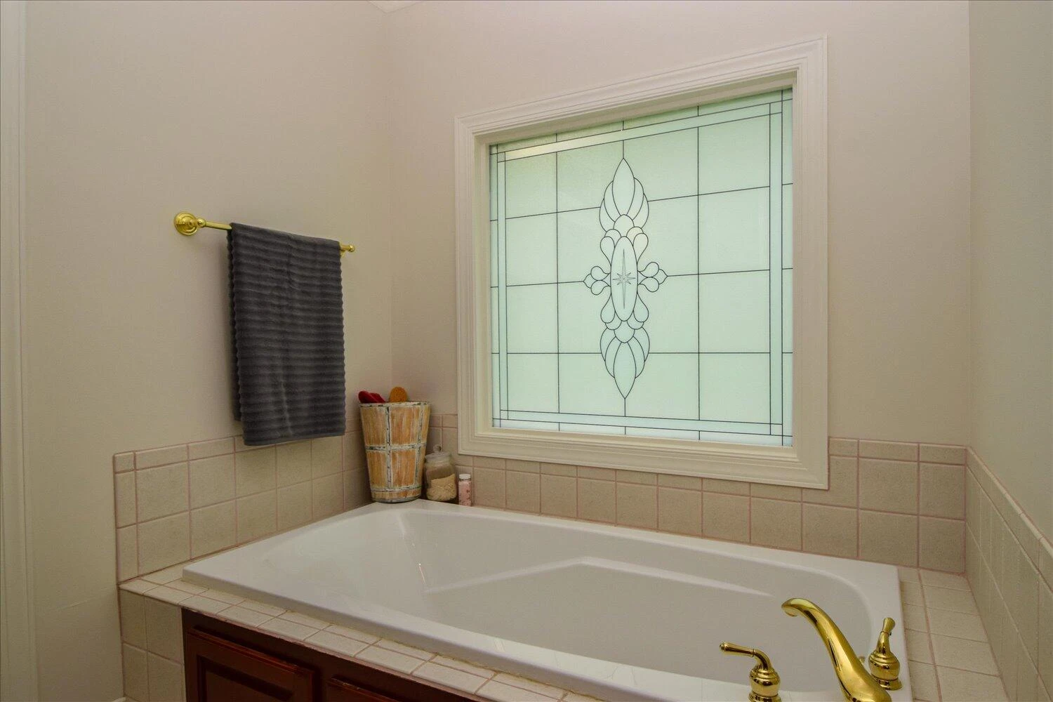 3120 Hidden Oak RD - Photo 18