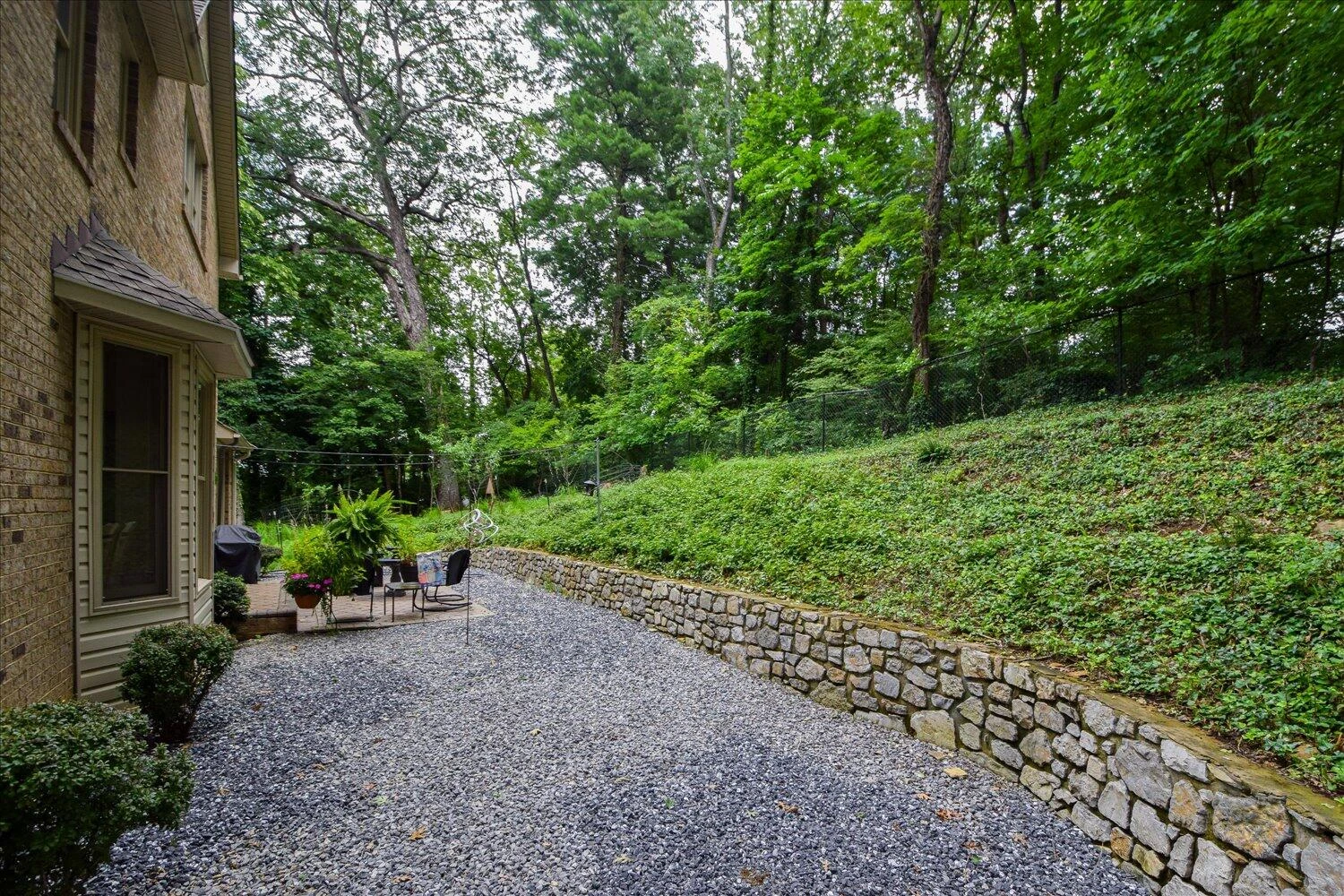 3120 Hidden Oak RD - Photo 42
