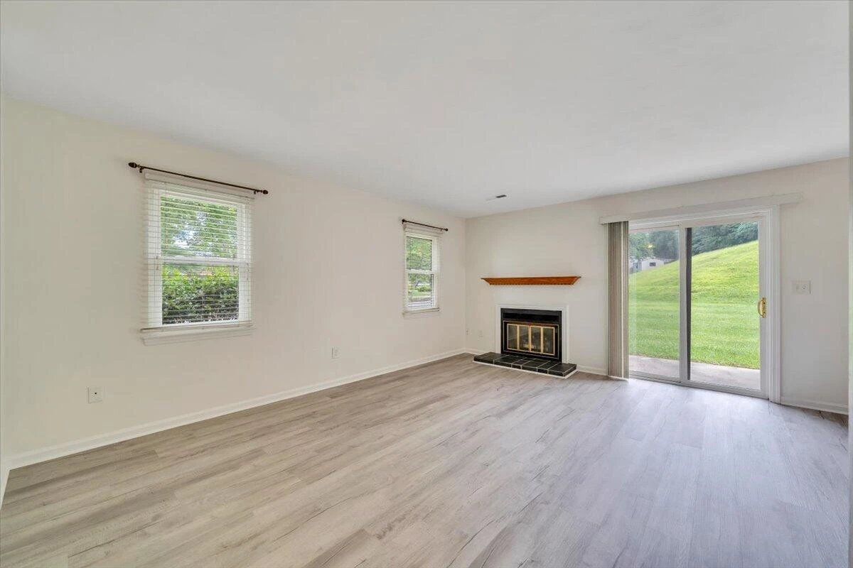7197 Wild Cherry CT - Photo 5