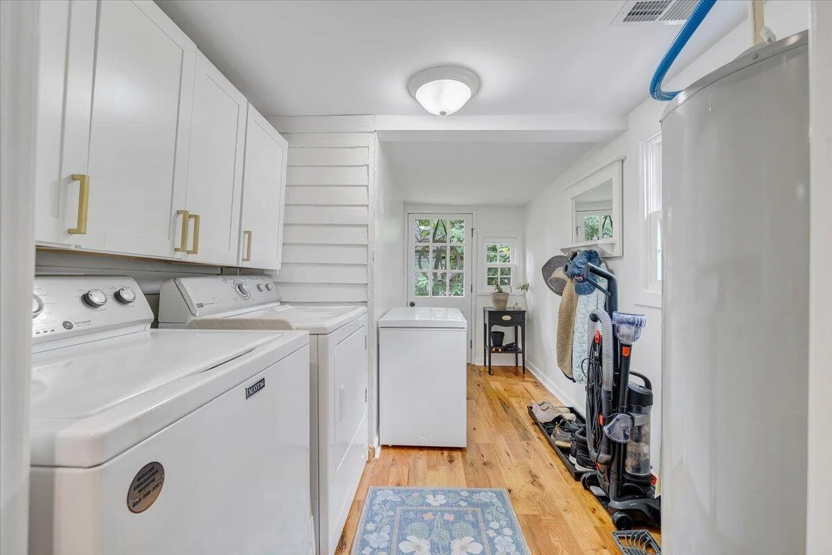 1013 Madison ST - Photo 17