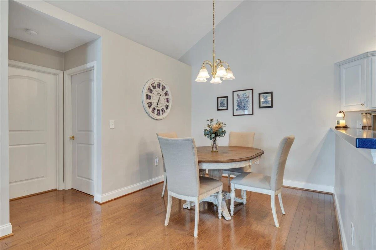 5644 Orchard Villas CIR - Photo 15