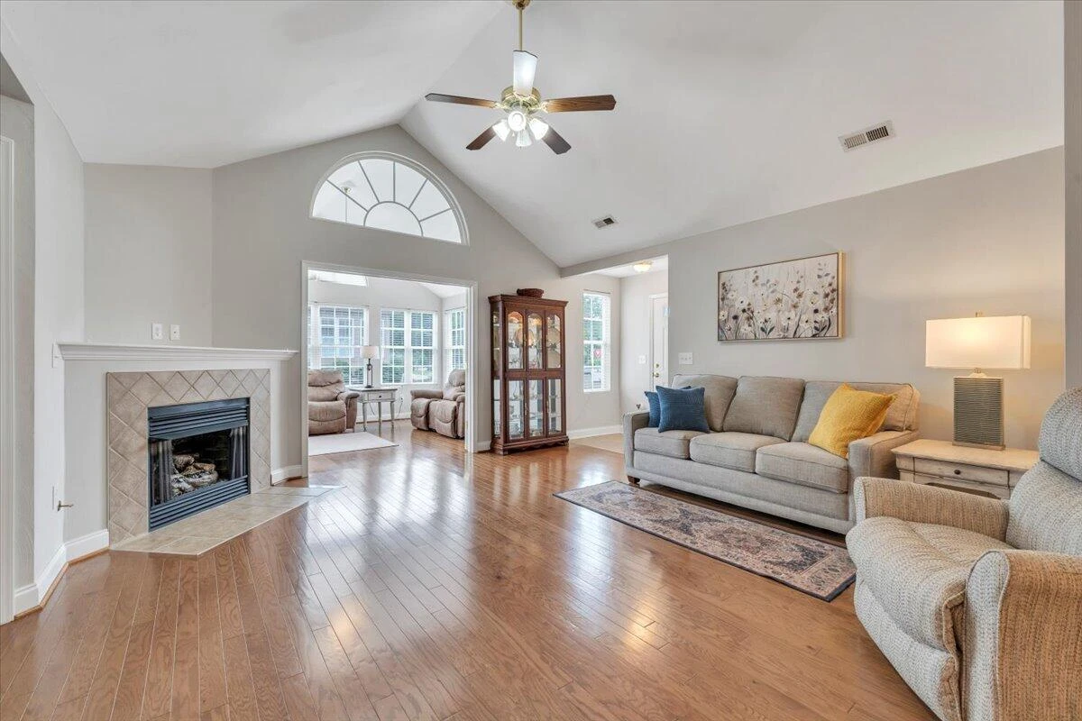 5644 Orchard Villas CIR - Photo 19