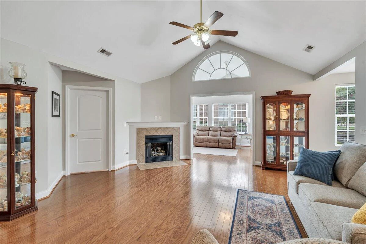 5644 Orchard Villas CIR - Photo 24
