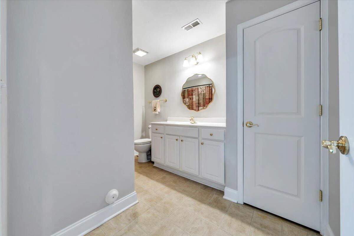 5644 Orchard Villas CIR - Photo 34