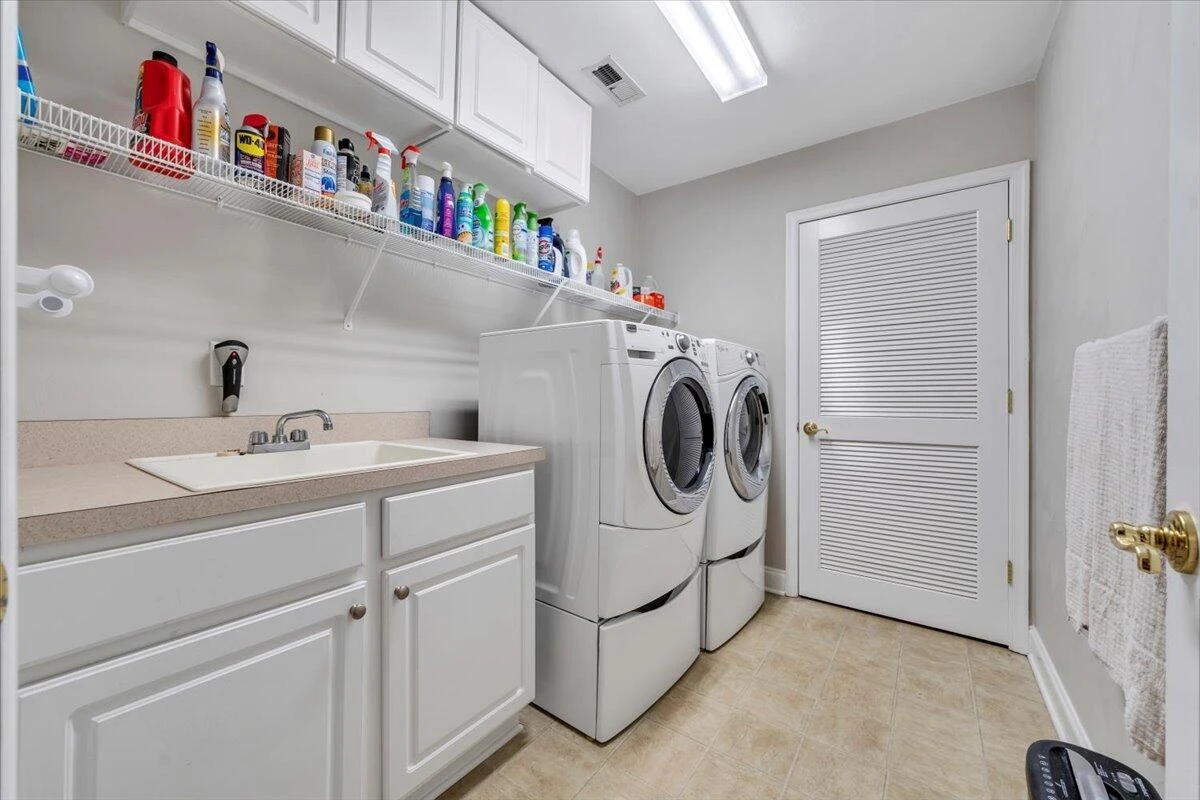 5644 Orchard Villas CIR - Photo 36