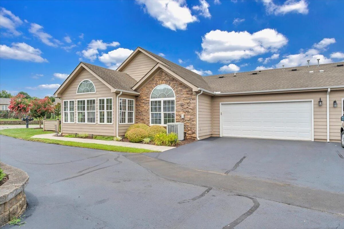 5644 Orchard Villas CIR - Photo 43