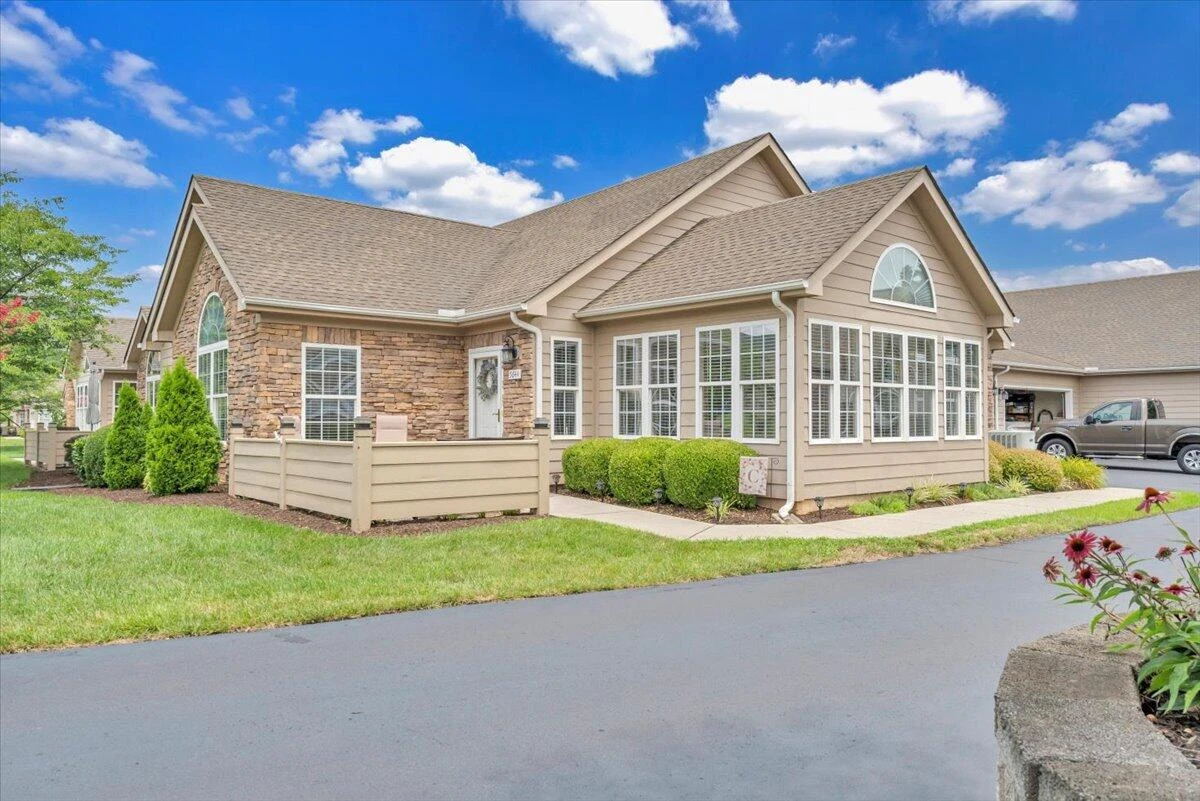 5644 Orchard Villas CIR - Photo 45