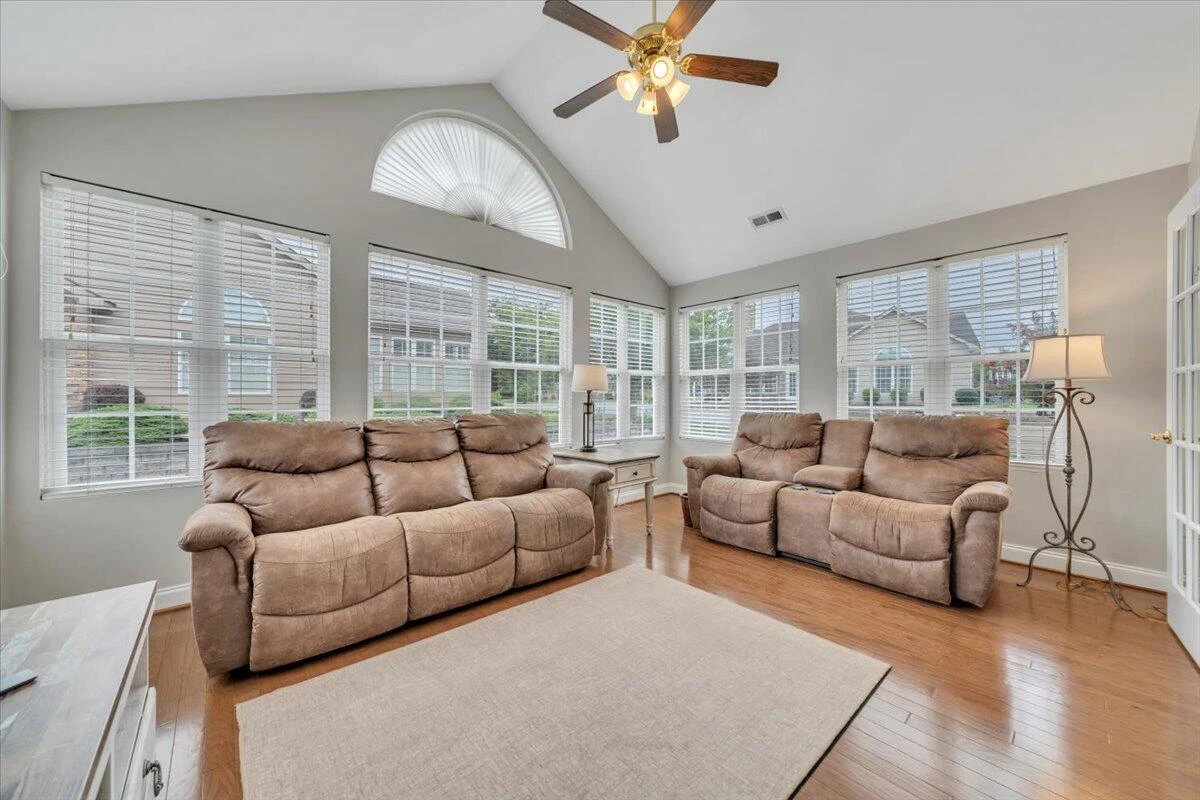 5644 Orchard Villas CIR - Photo 7