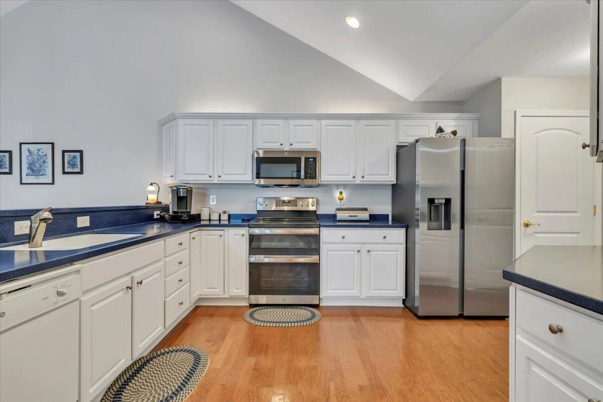 5644 Orchard Villas CIR - Photo 8