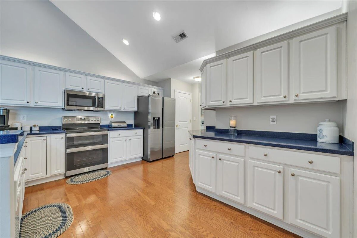 5644 Orchard Villas CIR - Photo 9