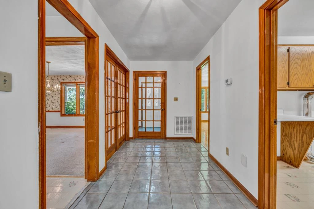 6672 Mallard Lake CT - Photo 10