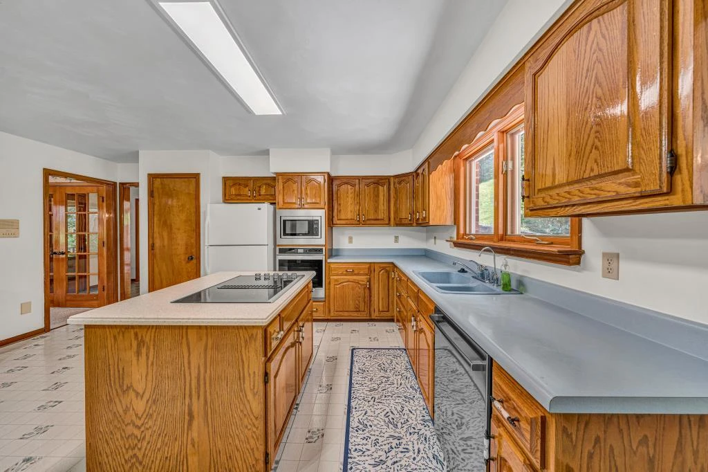 6672 Mallard Lake CT - Photo 15