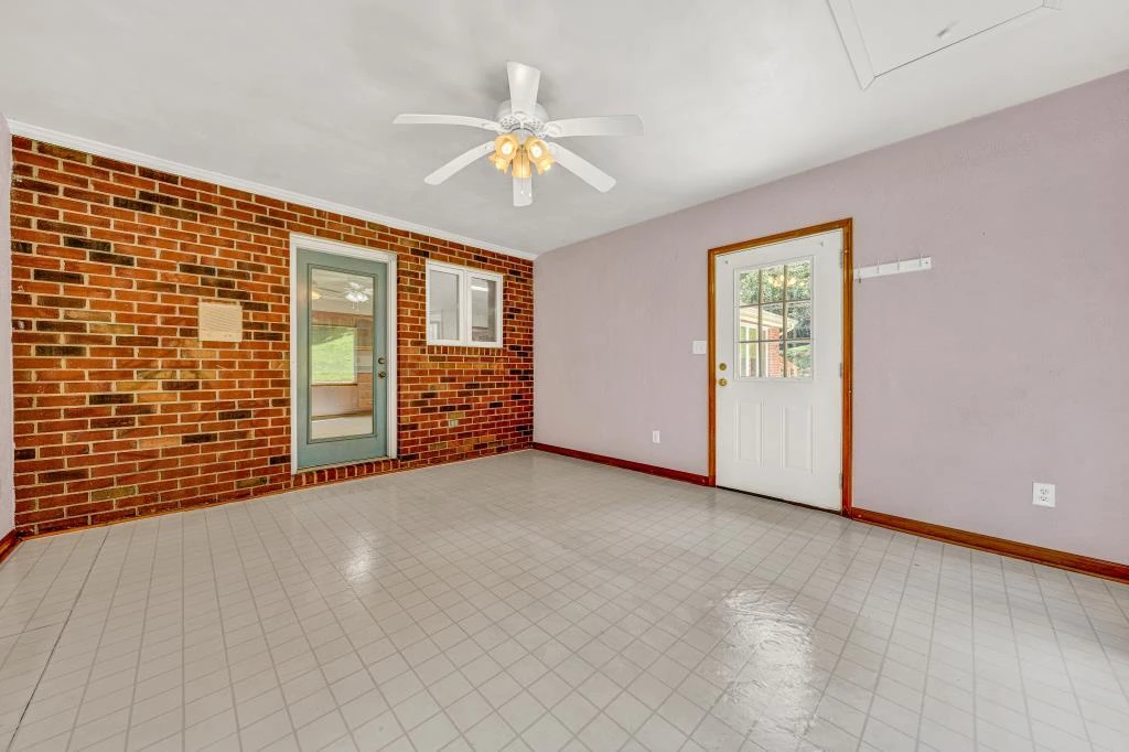 6672 Mallard Lake CT - Photo 27