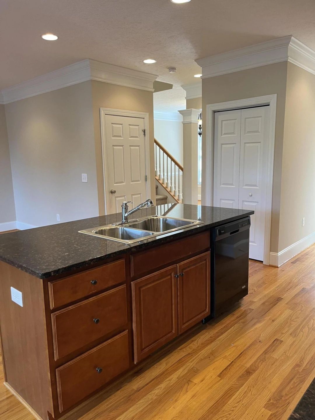 3826 Greenway DR - Photo 7