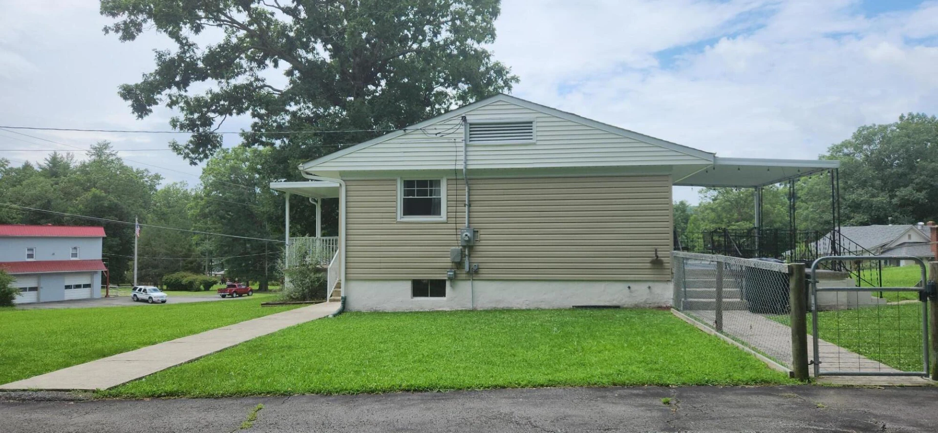 308 Friels DR - Photo 2