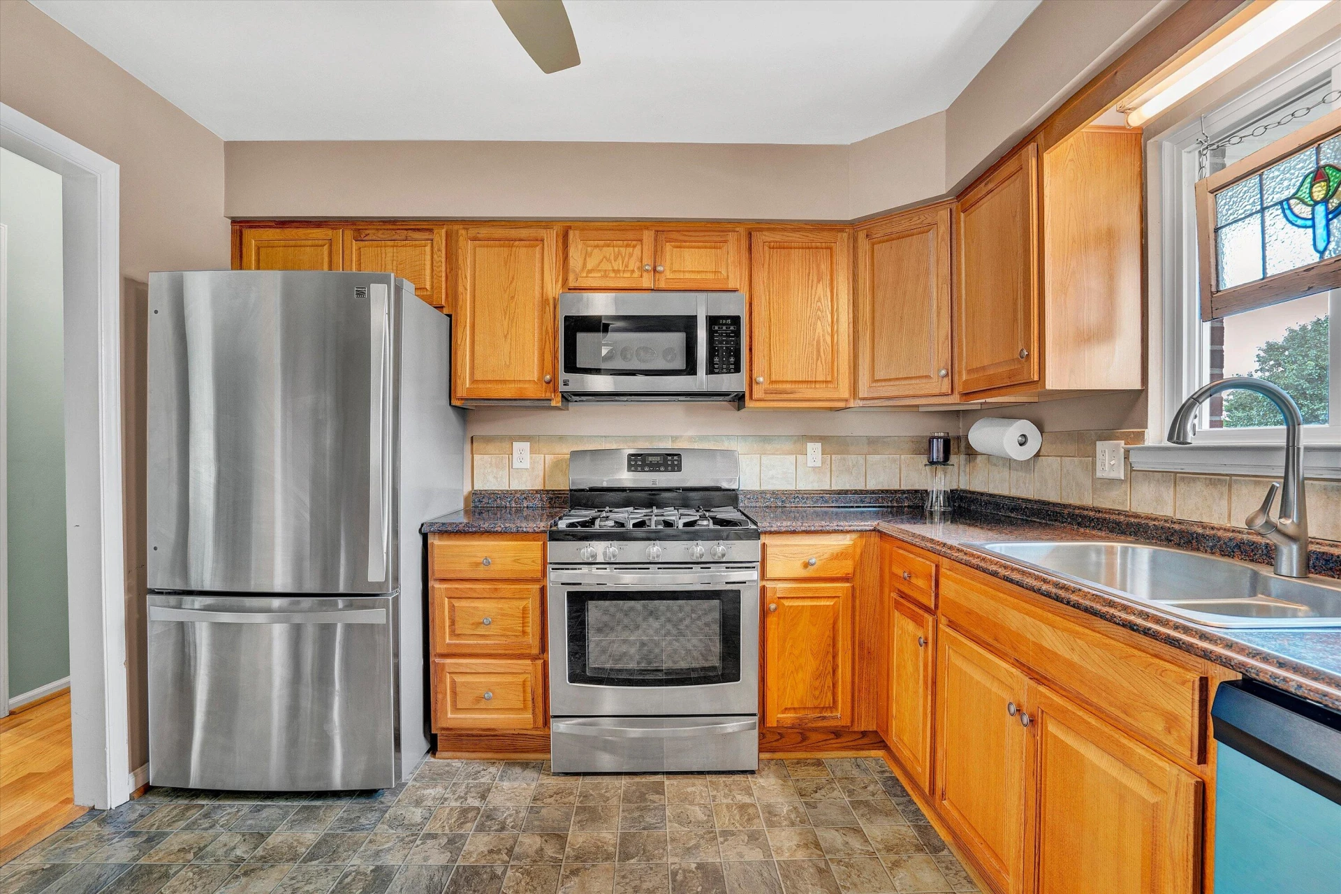 4714 Pennsylvania AVE - Photo 15