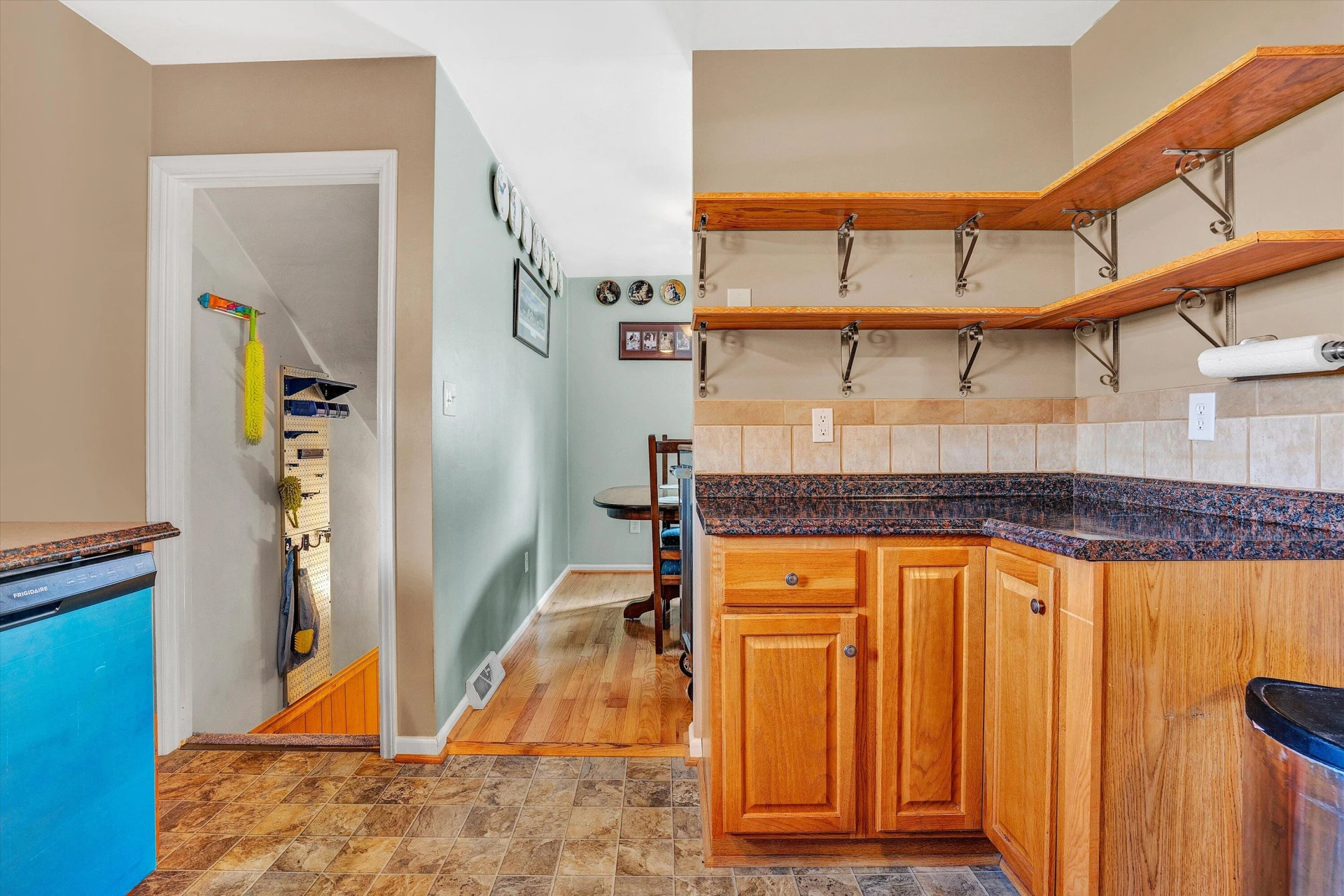 4714 Pennsylvania AVE - Photo 18