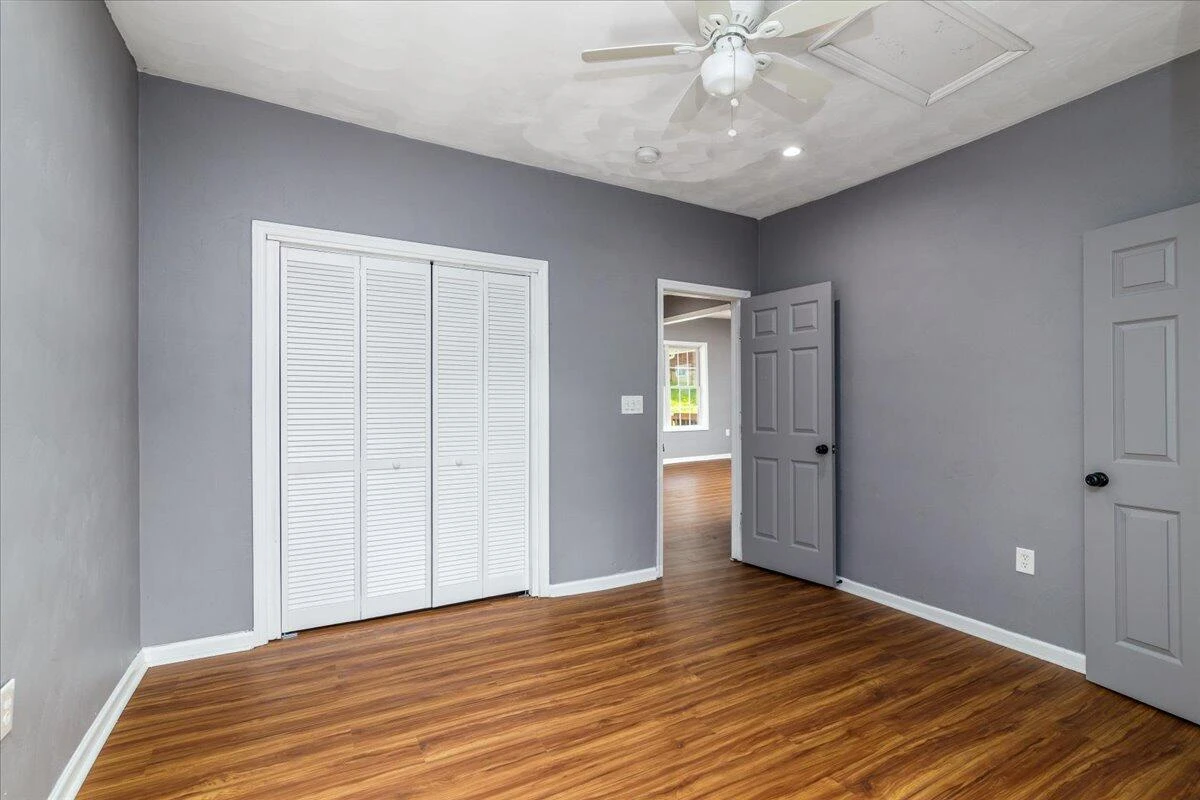 2407 Maryland AVE - Photo 13