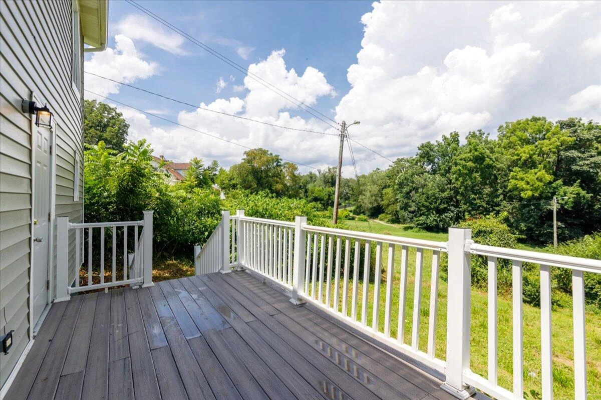 2407 Maryland AVE - Photo 19