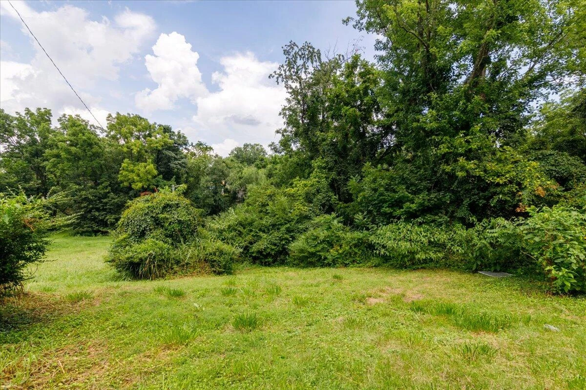 2407 Maryland AVE - Photo 22