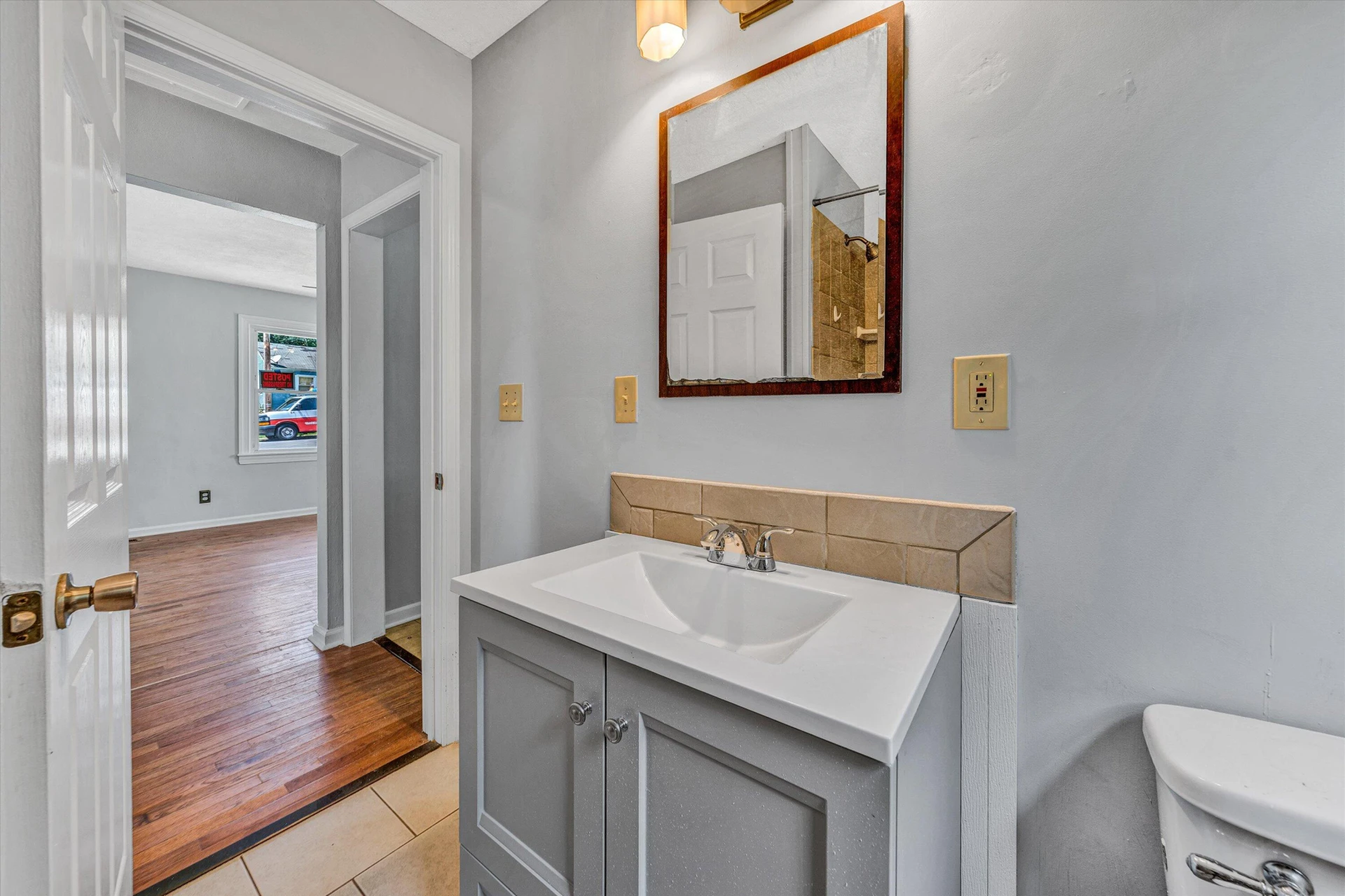 3211 Maplelawn AVE - Photo 10