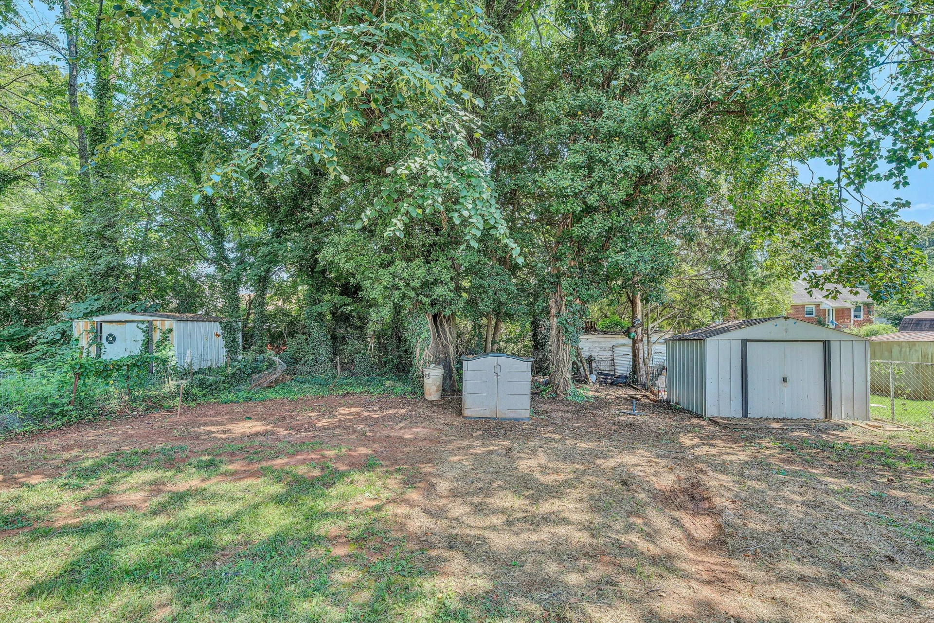 3211 Maplelawn AVE - Photo 17
