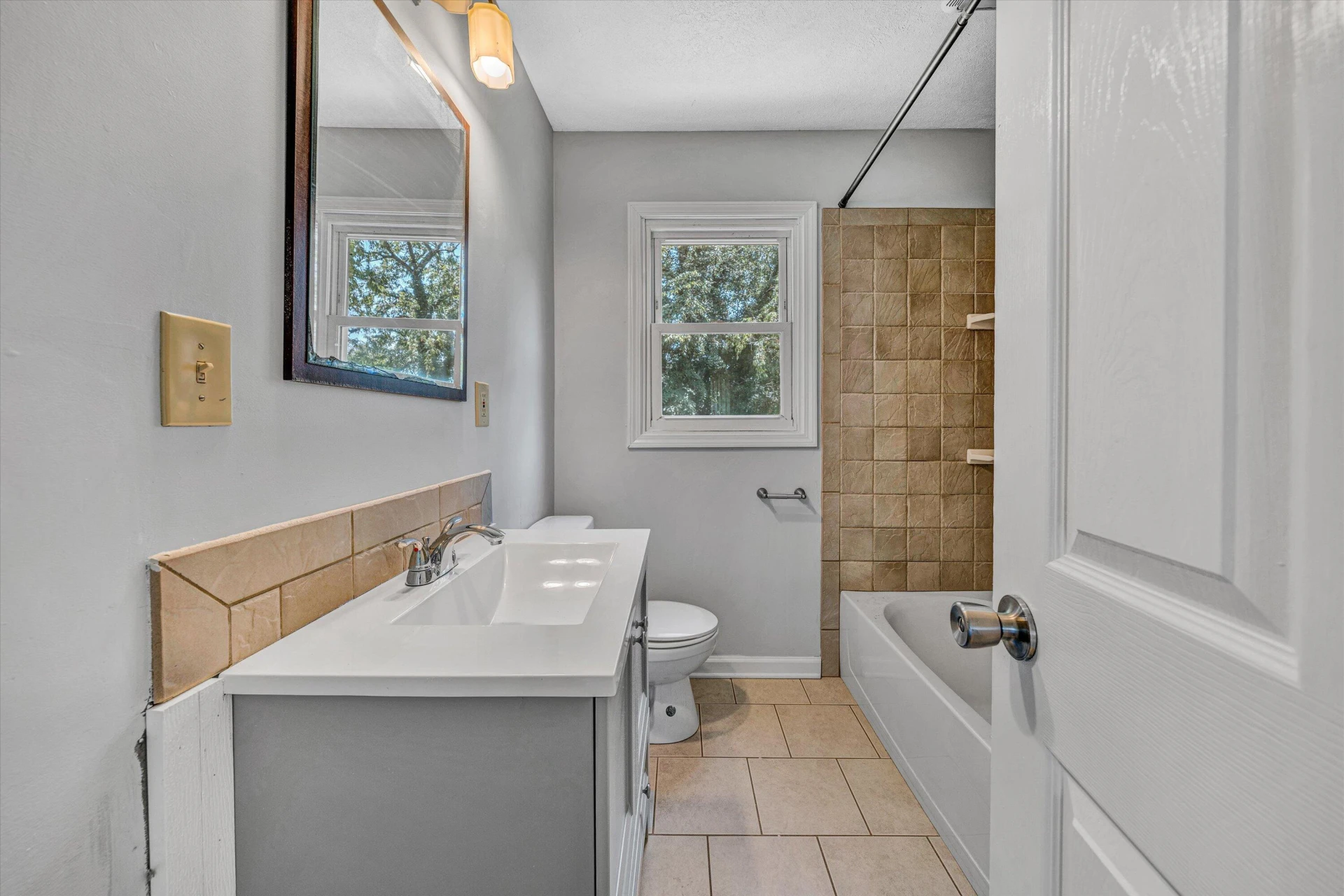 3211 Maplelawn AVE - Photo 9