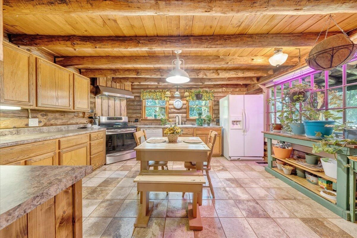140 Saw Ridge RD - Photo 15