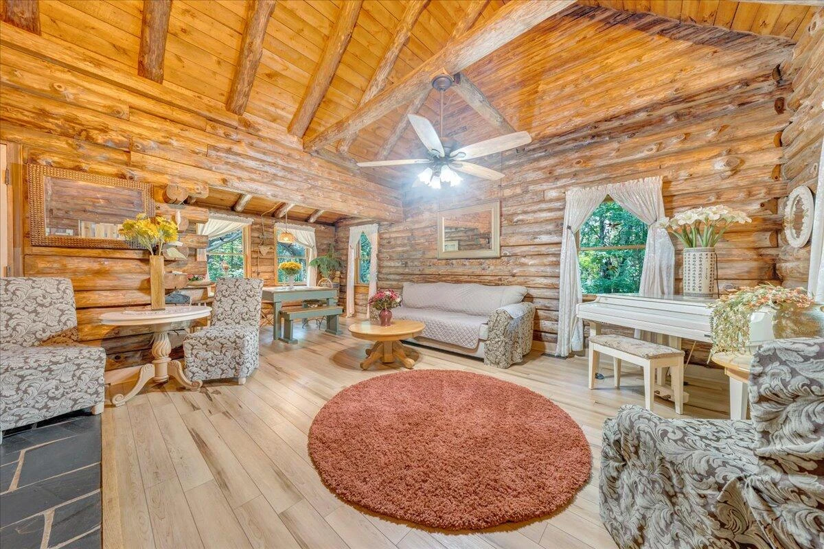140 Saw Ridge RD - Photo 18