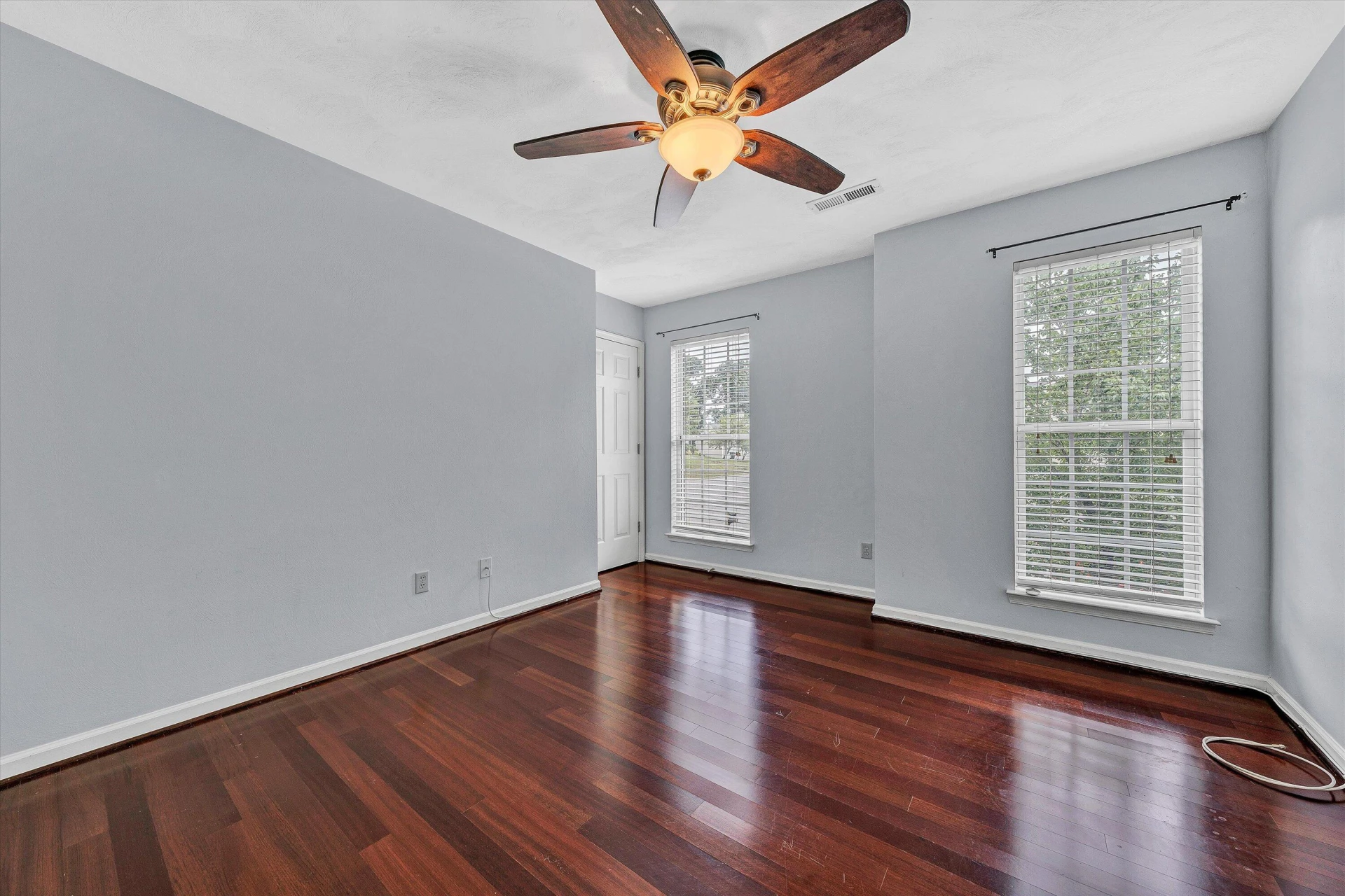 6201 Monet DR - Photo 32