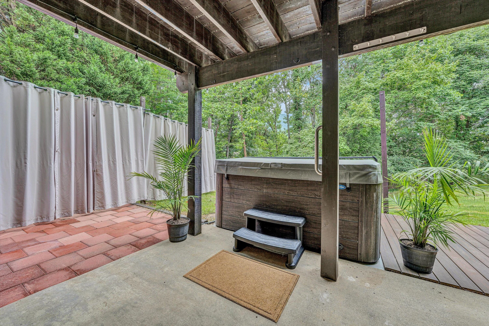 6201 Monet DR - Photo 41