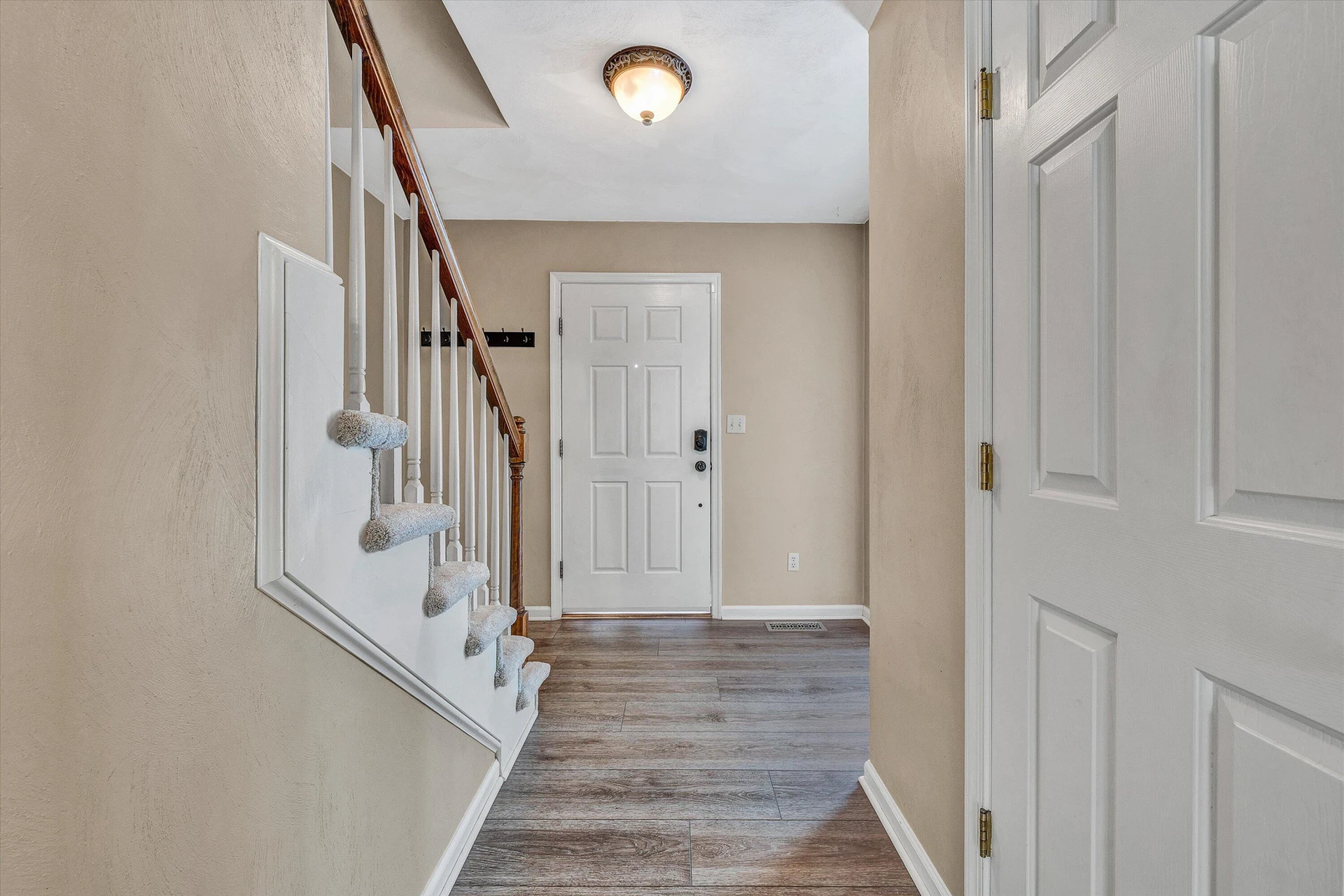 6201 Monet DR - Photo 7