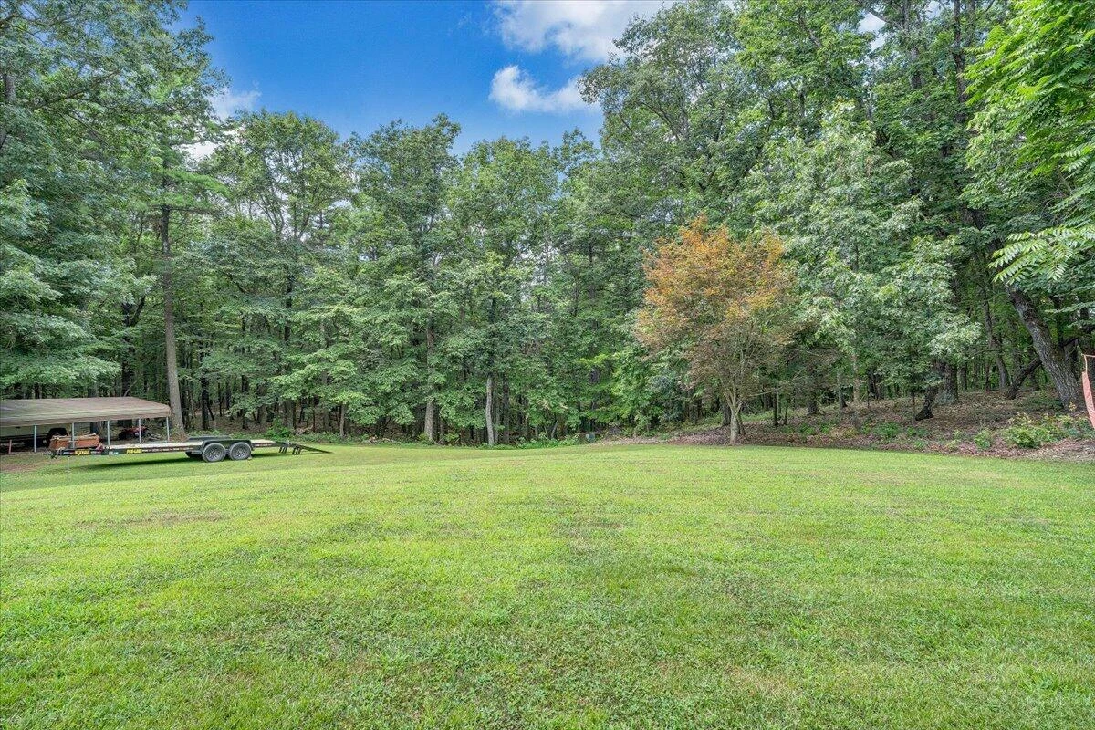 945 Claybanks DR - Photo 13