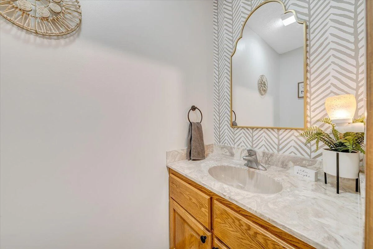 945 Claybanks DR - Photo 28