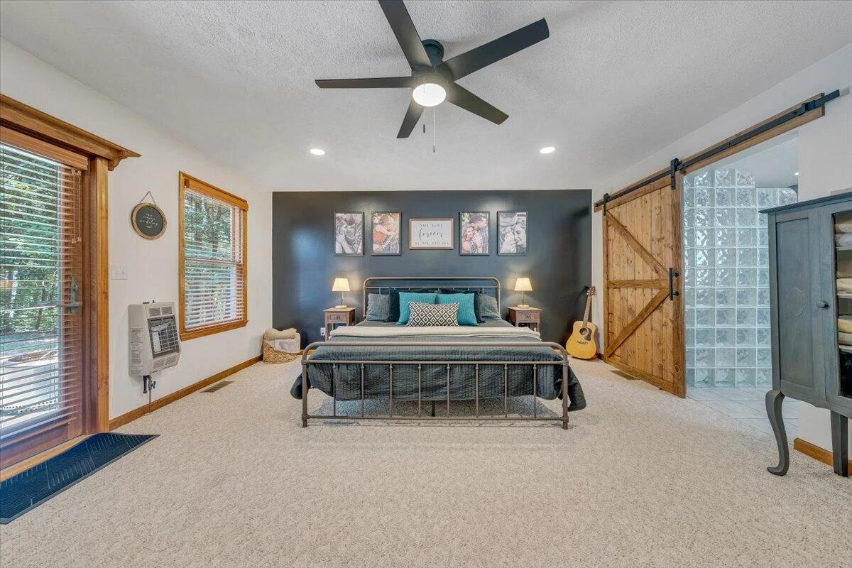 945 Claybanks DR - Photo 30