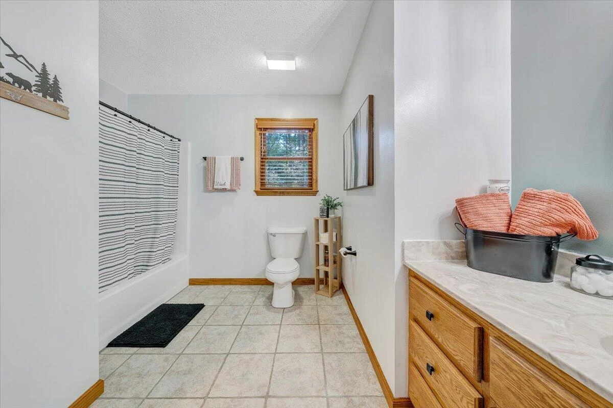 945 Claybanks DR - Photo 48