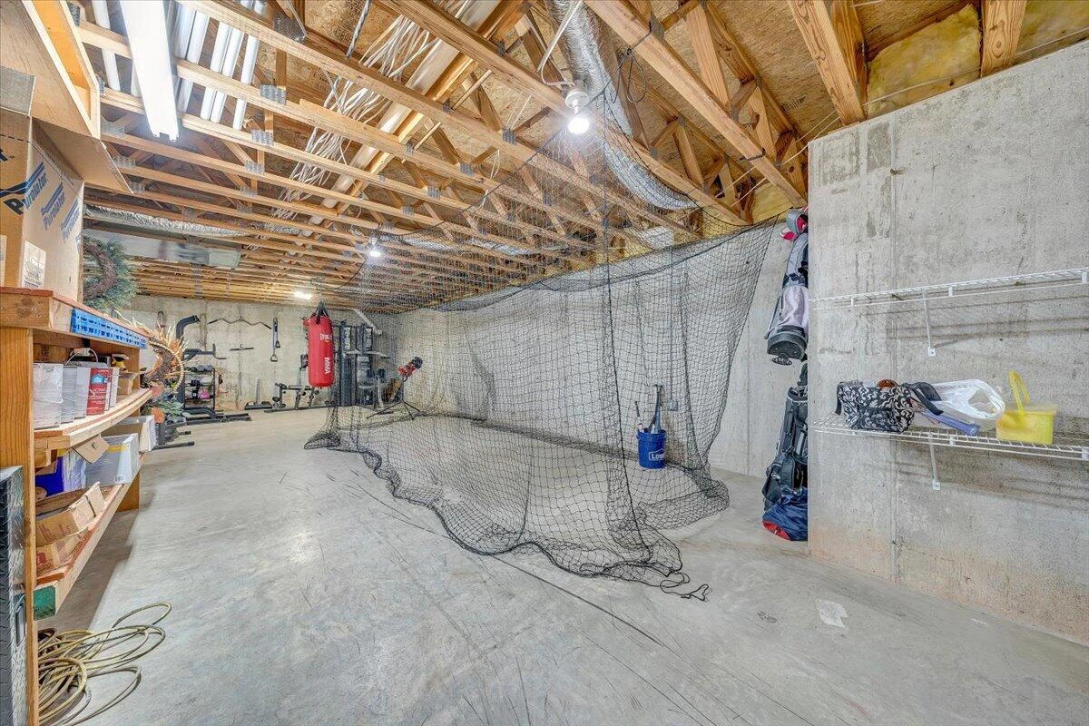 945 Claybanks DR - Photo 53