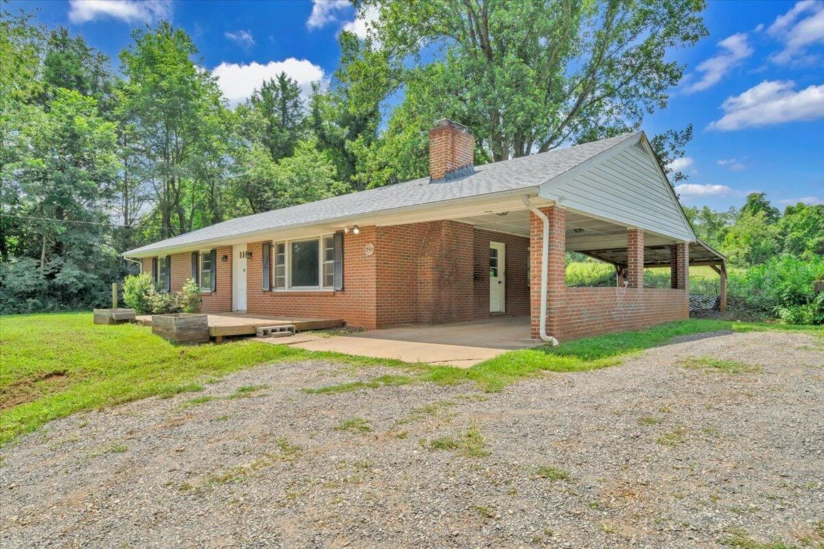 1740 Lynchburg Salem Tpke - Photo 36