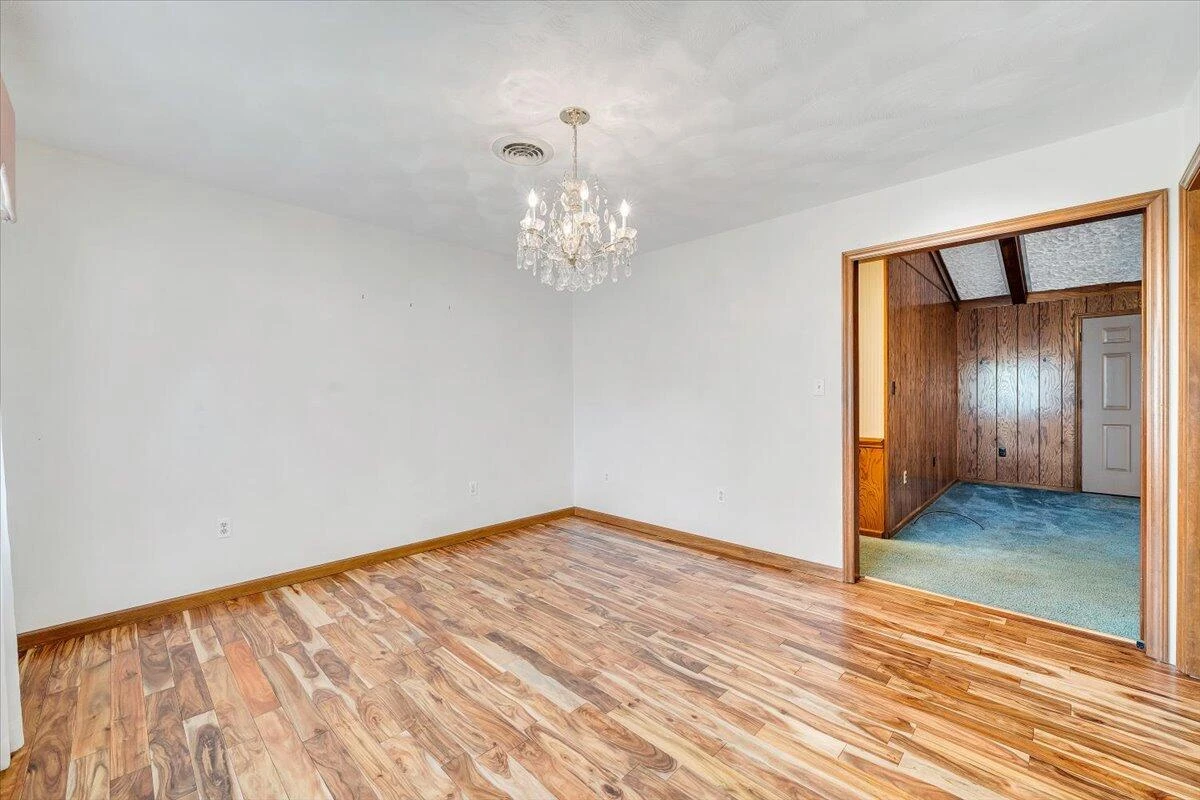 75 Round Hill RD - Photo 18