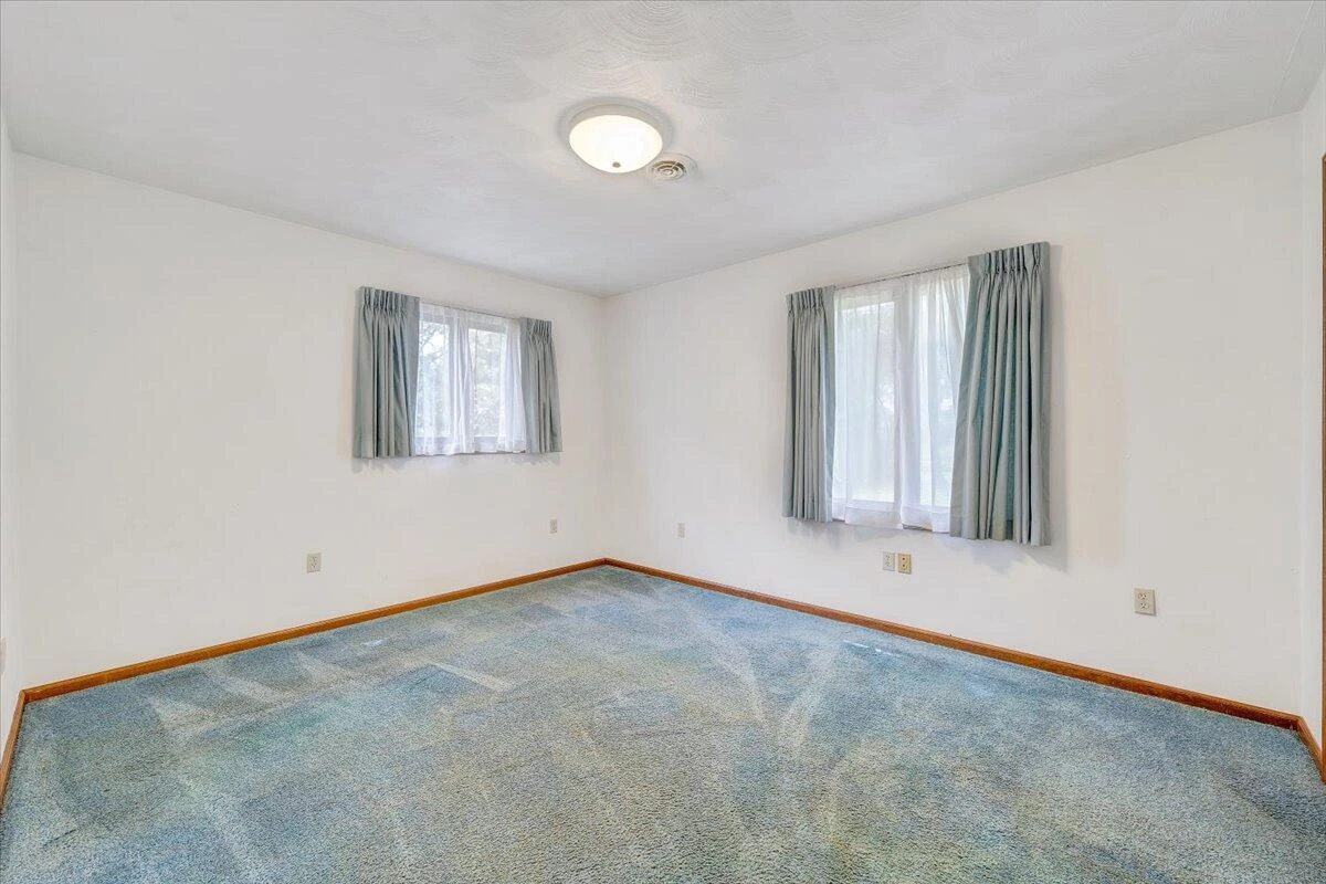75 Round Hill RD - Photo 23