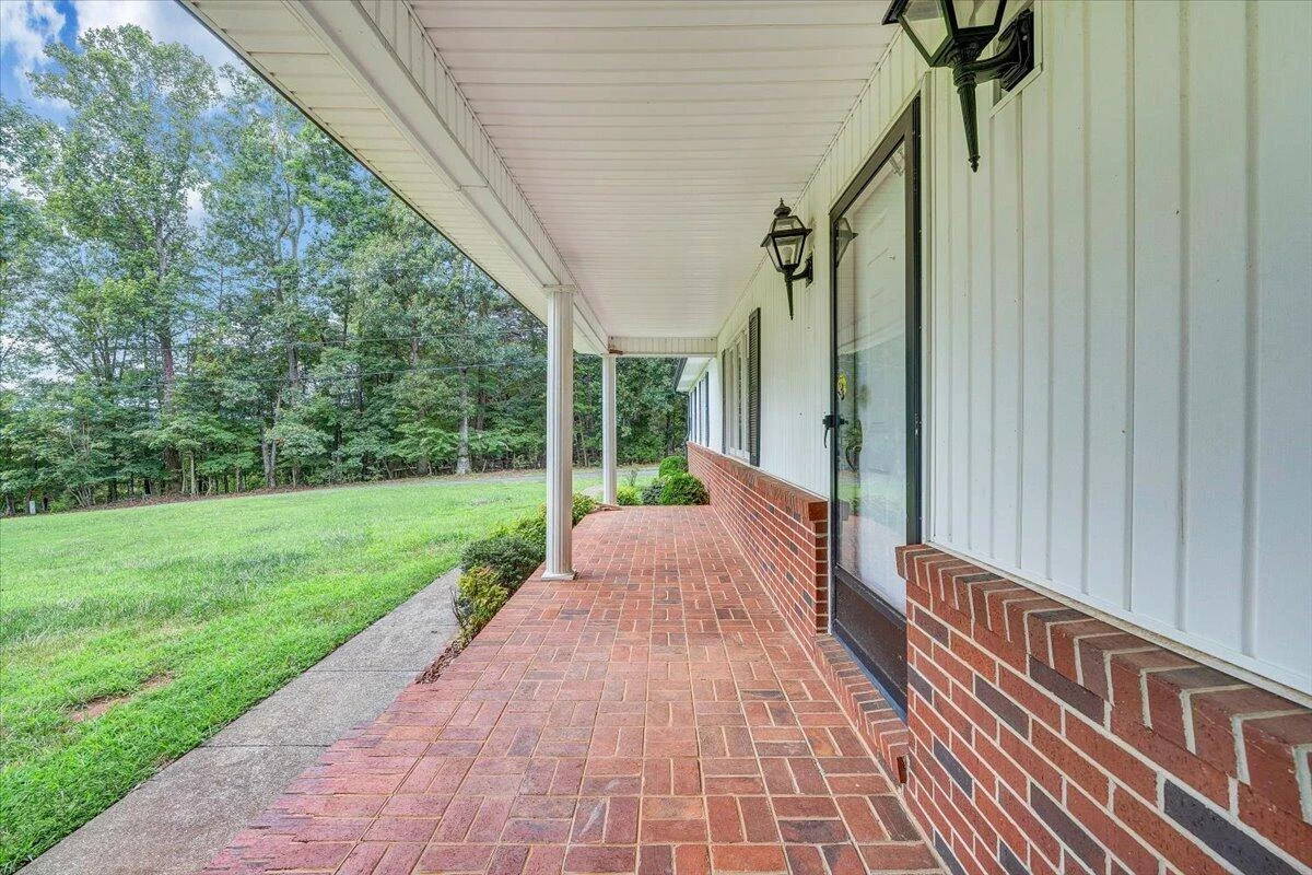 75 Round Hill RD - Photo 44