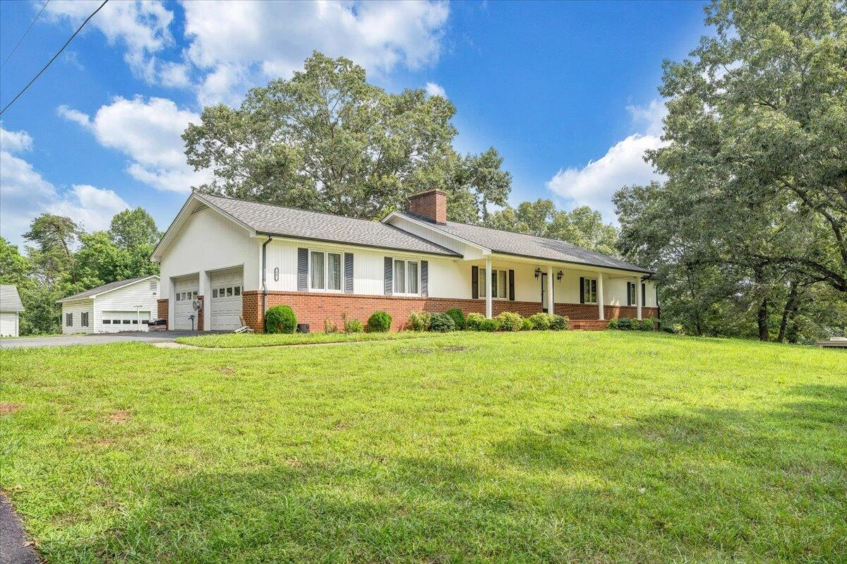 75 Round Hill RD - Photo 55