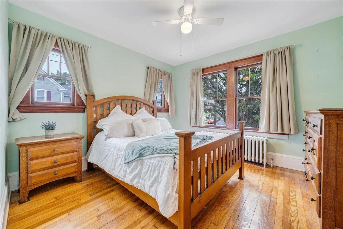 610 8th ST - Photo 22