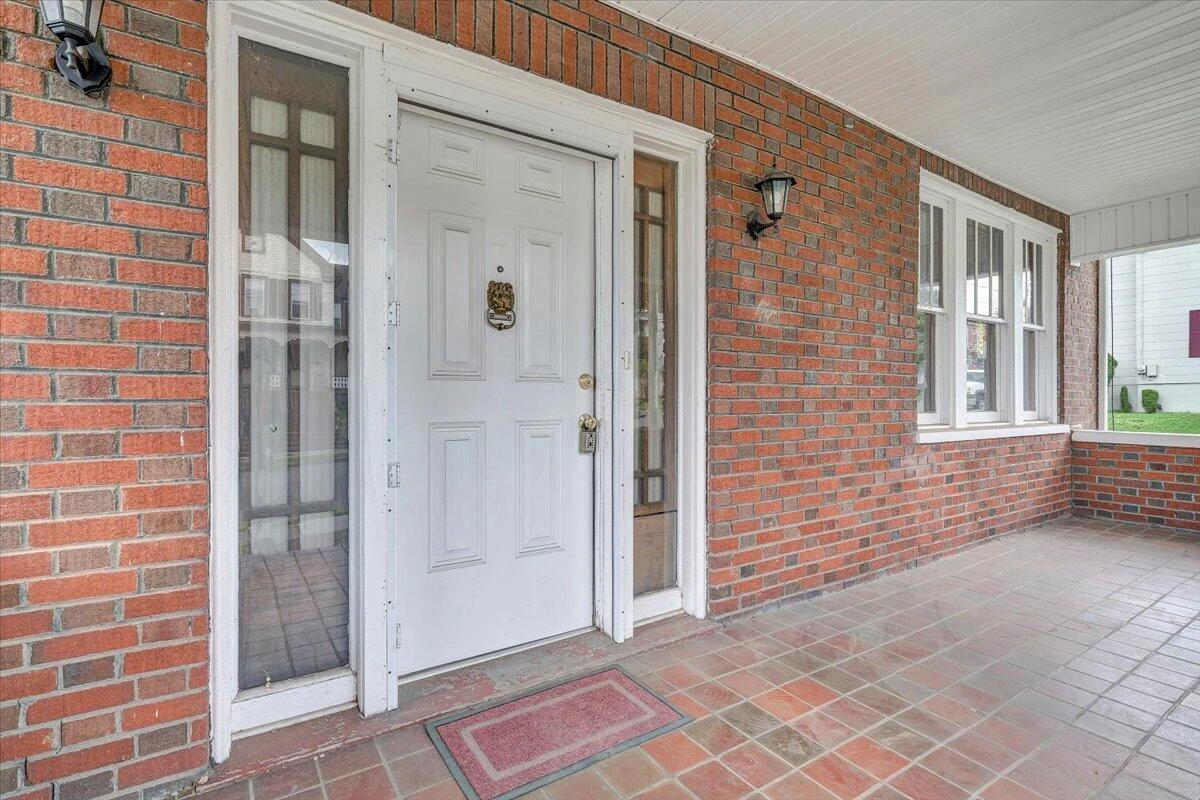610 8th ST - Photo 31
