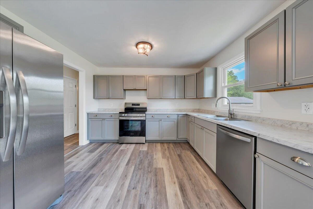 1331 Rainbow Forest DR - Photo 15