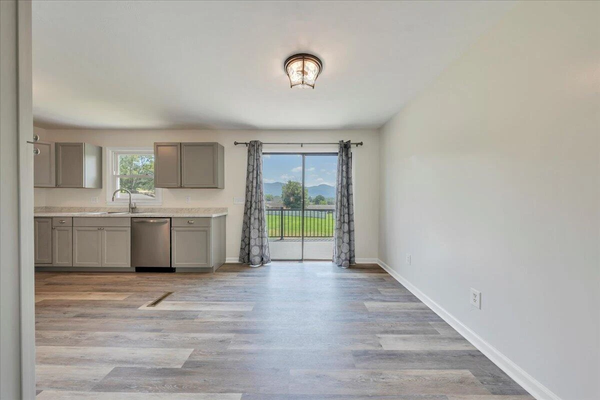 1331 Rainbow Forest DR - Photo 16