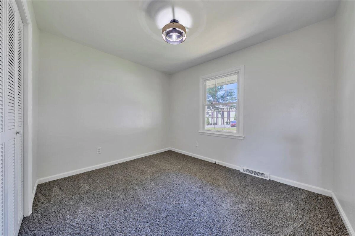 1331 Rainbow Forest DR - Photo 26